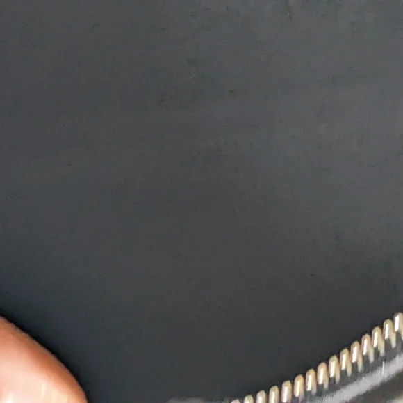 Givenchy - Picture 5 of 10